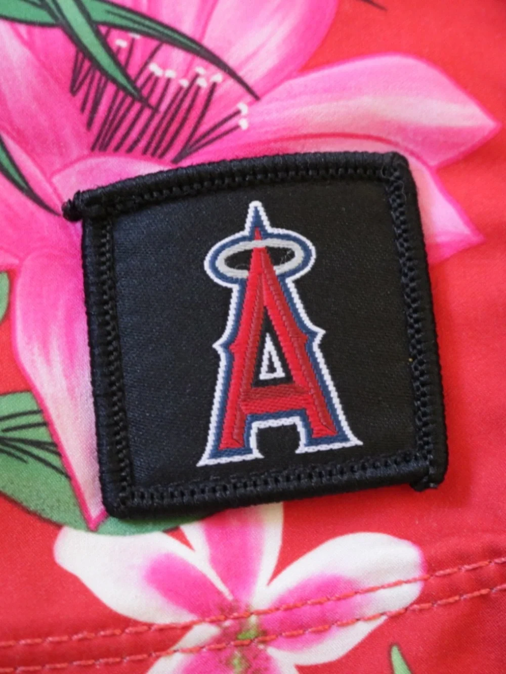 Hurley x '47 Los Angeles Angels MLB Phantom Floral Board Shorts Swim Trunks 30